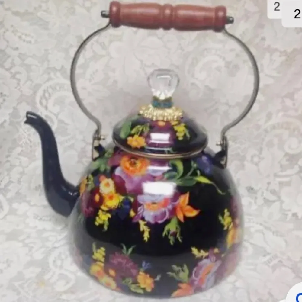 MacKenzie Childs Black Flower Market Enamel 144 oz-4.5 Qts Tea Kettle w/ 4 Mugs - Picture 2 of 11